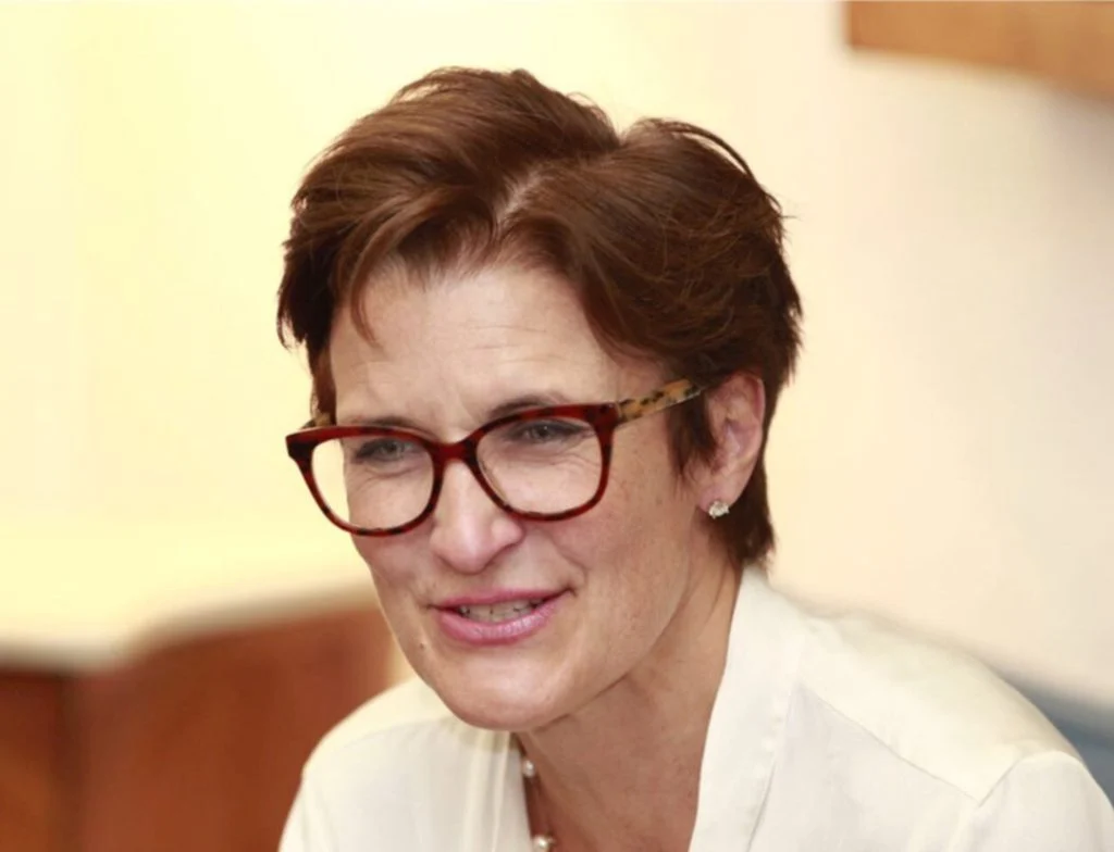 Jane Fraser postala je prva izvršna direktorica Citi grupe, a time i prva žena na čelu velike banke na Wall Streetu!