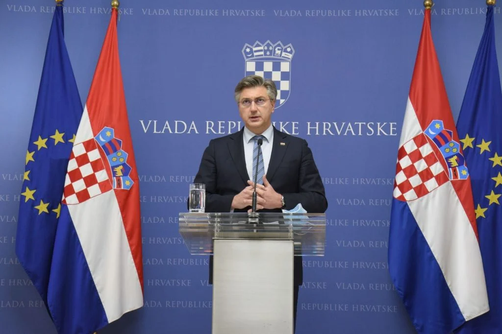 Nove mjere: Zatvaraju se kafići i restorani