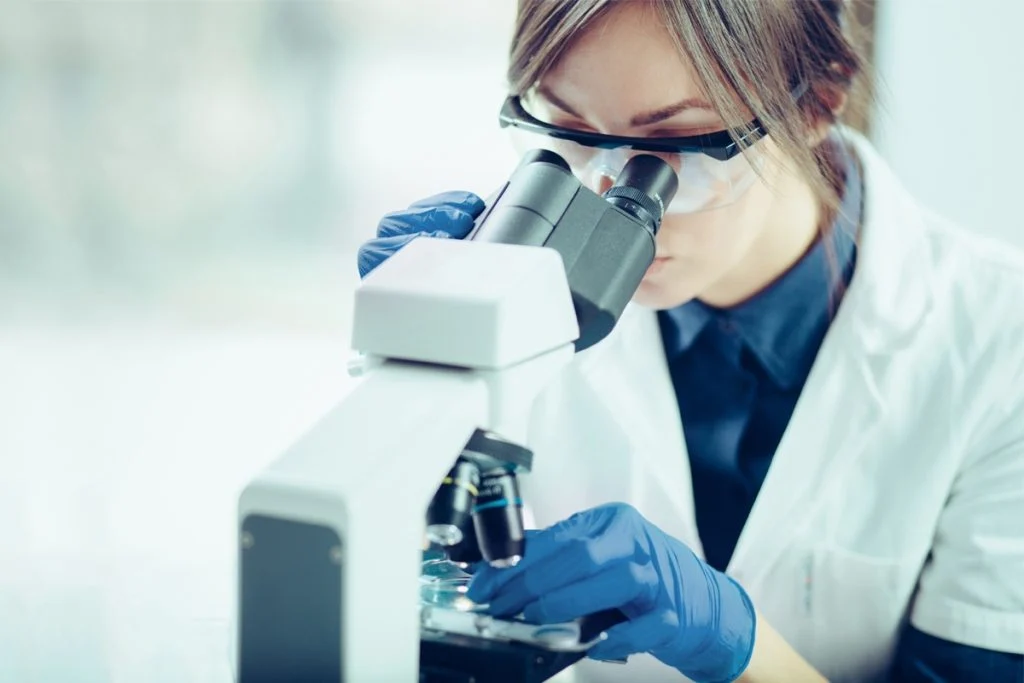 Otvoren natječaj za stipendije Nacionalnog programa L’Oreal – UNESCO “Za žene u znanosti”
