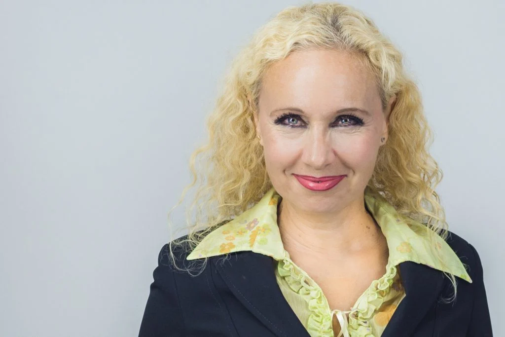 Smiljana Štrbac: Profesionalna plesačica, konzultantica, HR menadžerica, a onda i pjevačica!