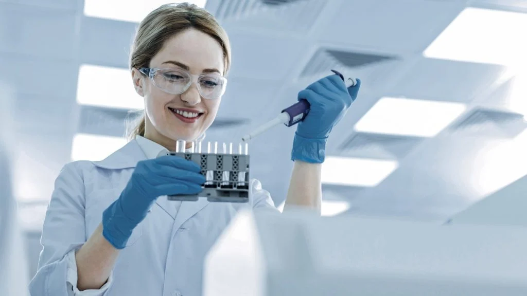 Otvoren natječaj za stipendije Nacionalnog programa stipendiranja L’Oréal – UNESCO „Za žene u znanosti“