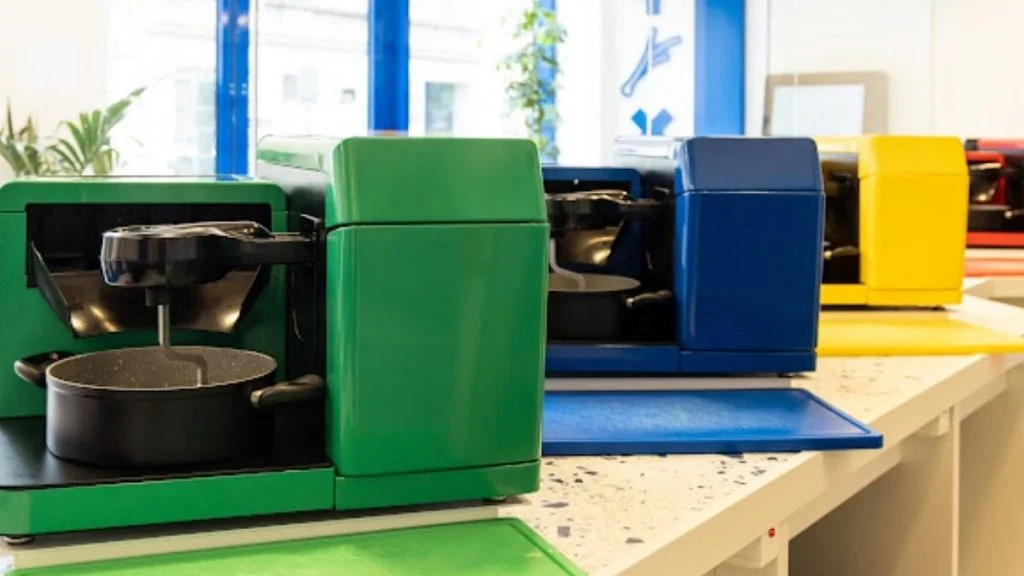 Ne znate kamo za vikend? Navratite u Bots&Pots – prvi takav robotski restoran u svijetu