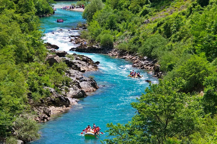 Rafting na Neretvi će vas ostaviti bez daha!