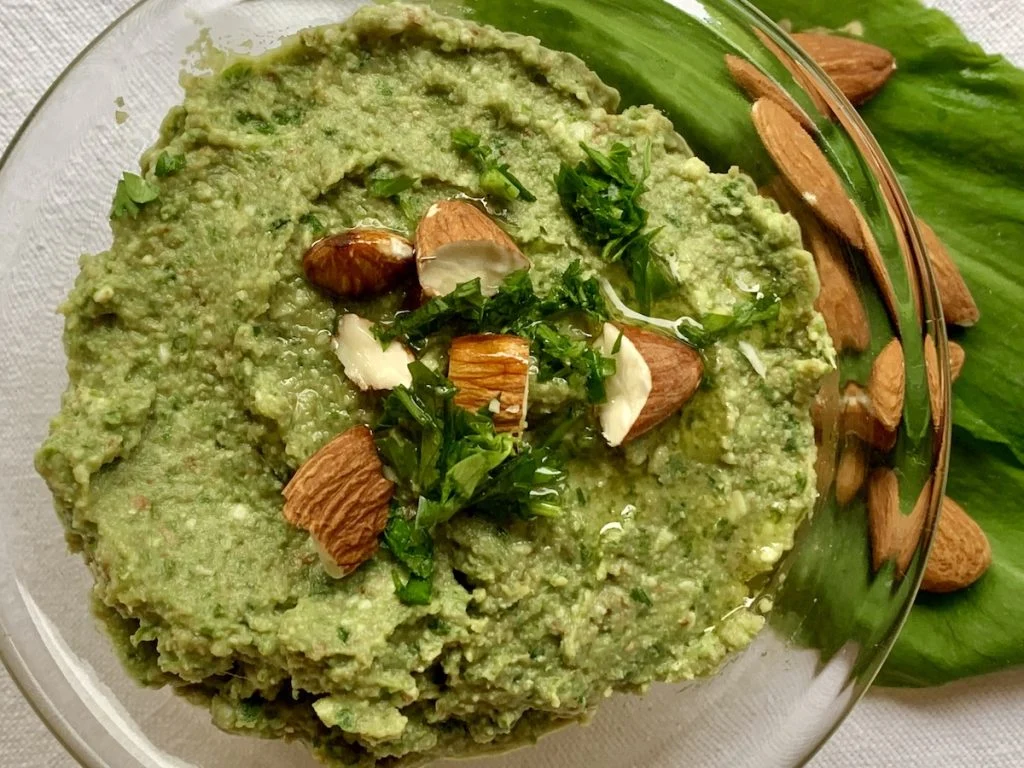 Pesto od srijemoša (divljeg ili medvjeđeg luka)
