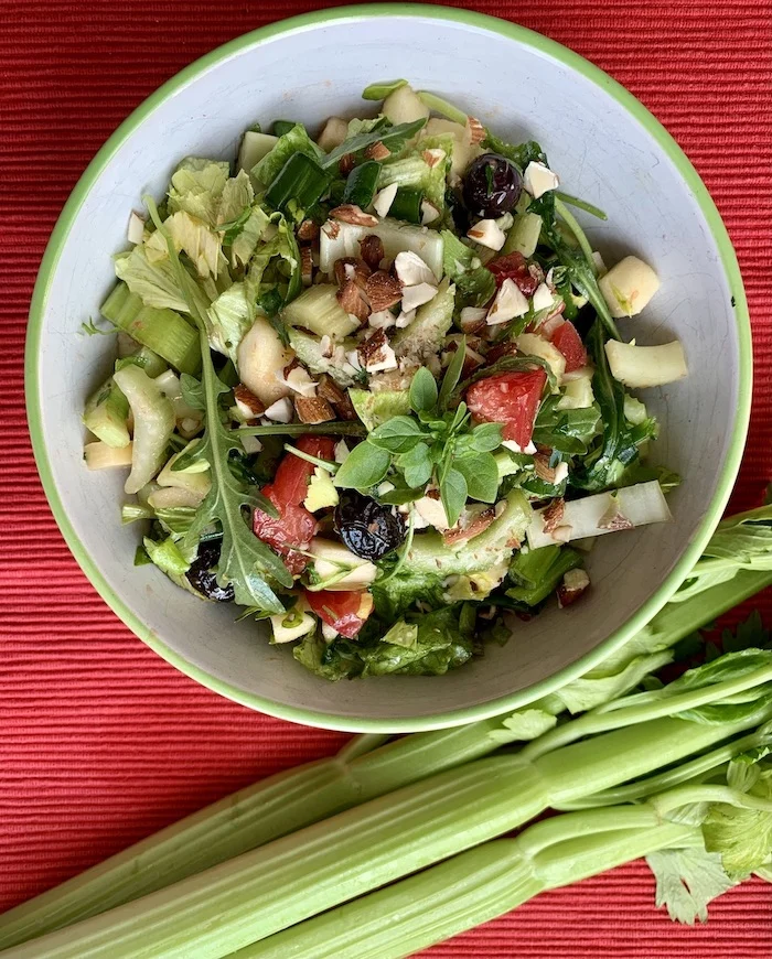 Osvježavajuća salata od avokada i celera za vrele ljetne dane
