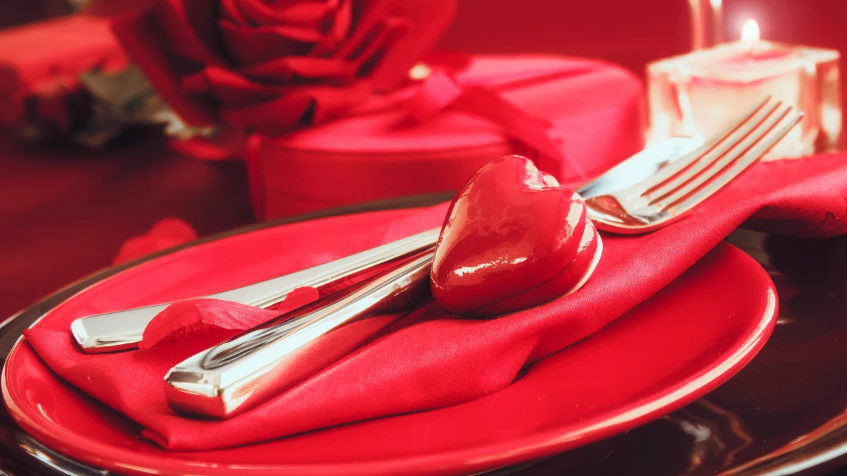 Iznenadite svoju ljubav: crvena salata i crvena gusta supa od cvekle za Valentinovo
