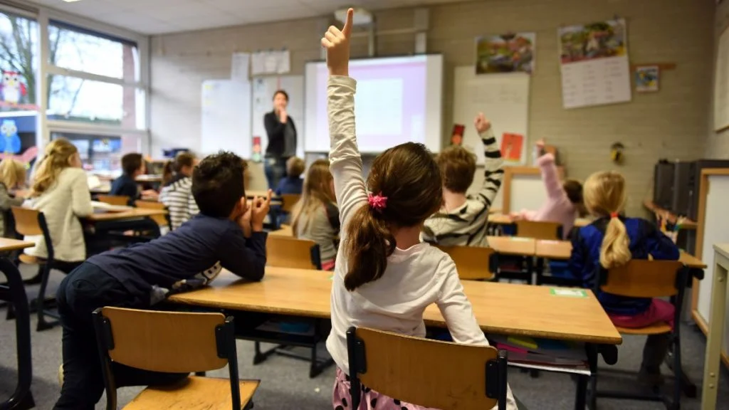 Novi školski kalendar: ukida se jesenski odmor, skraćeni proljetni praznici