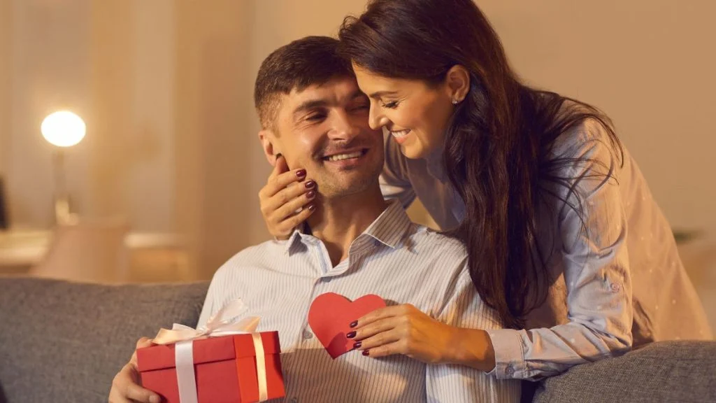 Kako je nastalo Valentinovo? Od užasnog običaja do dana kad slavimo ljubav