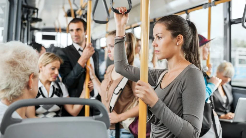 Kako izbjeći infekciju u autobusu punom ljudi?
