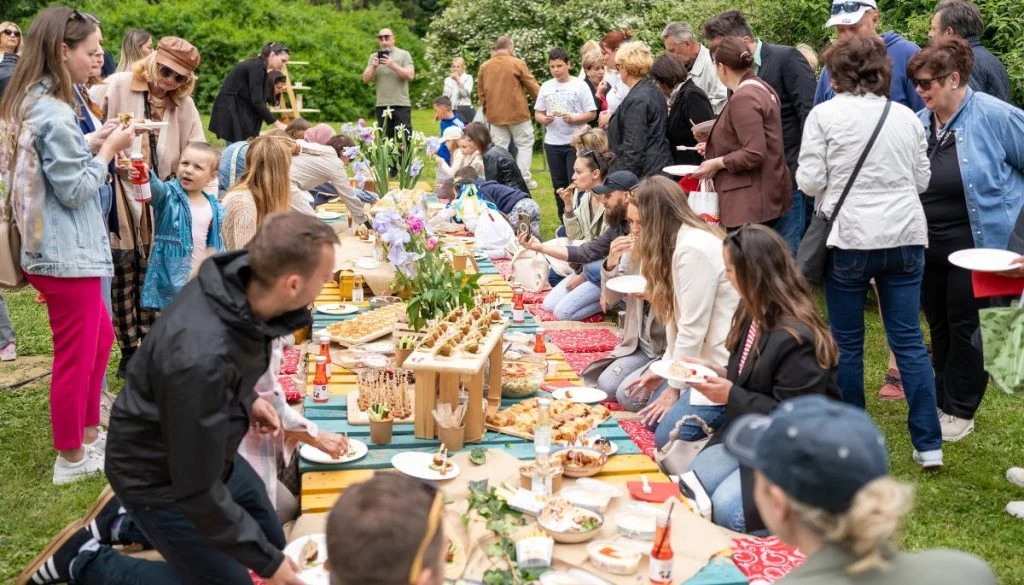 Na Hummus Festu u Koprivnici posjetitelji su uživali u zdravom namazu od slanutka