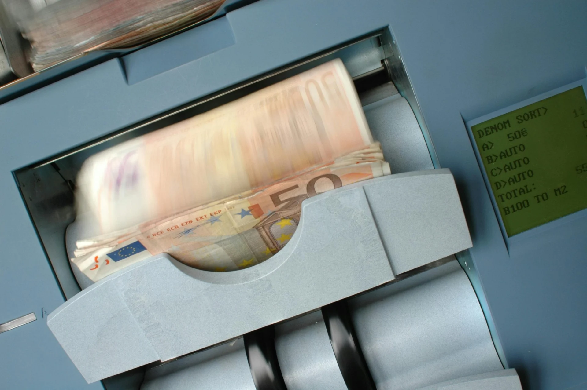 UIO prikupila 383 miliona KM više u odnosu na 2024. godinu