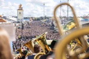 Oktoberfest oborio rekord: 7,4 miliona ljudi, 6,7 miliona litara piva i biznis vrijedan 1,59 milijardi eura